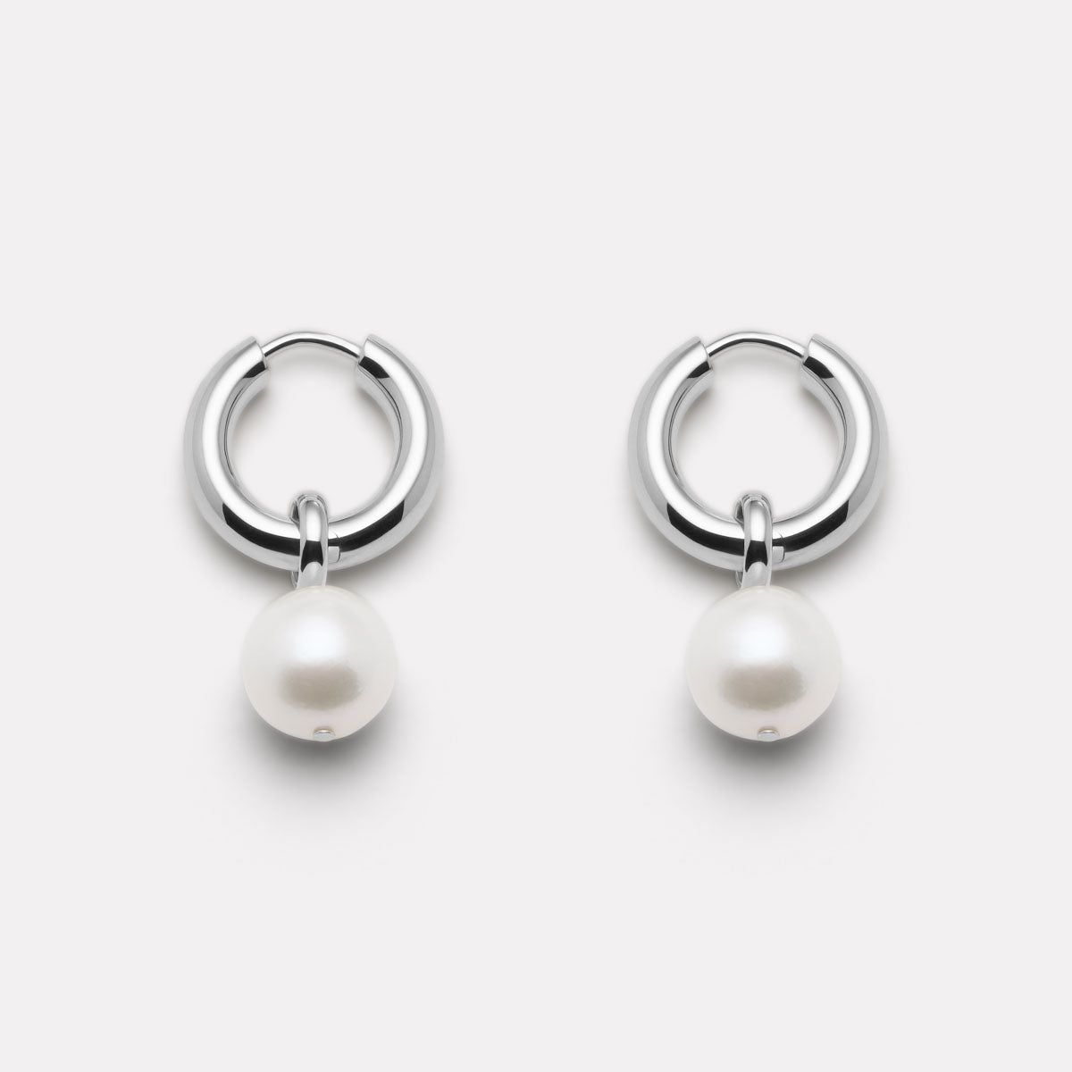 Ms Perla Earrings