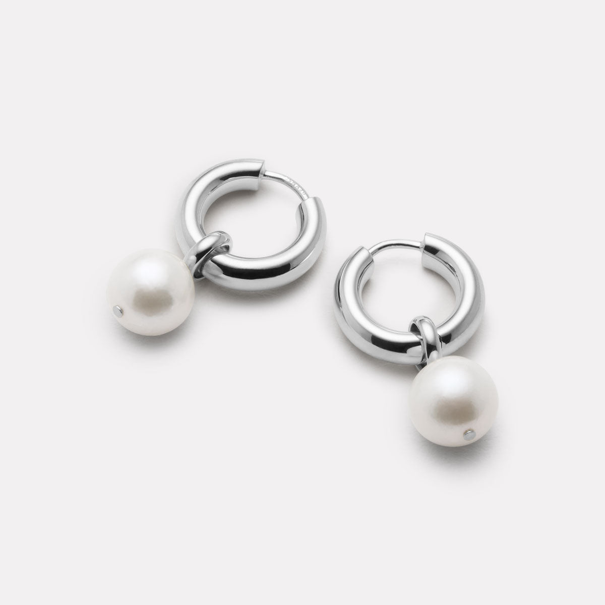 Sterling Silver Ms Perla Earrings