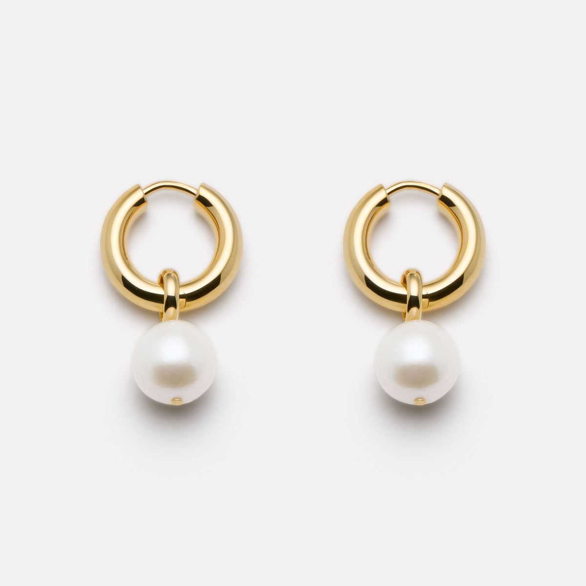 Ms Perla Earrings