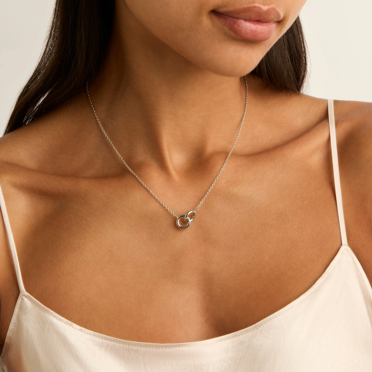 Embrace Necklace (42cm+ext)