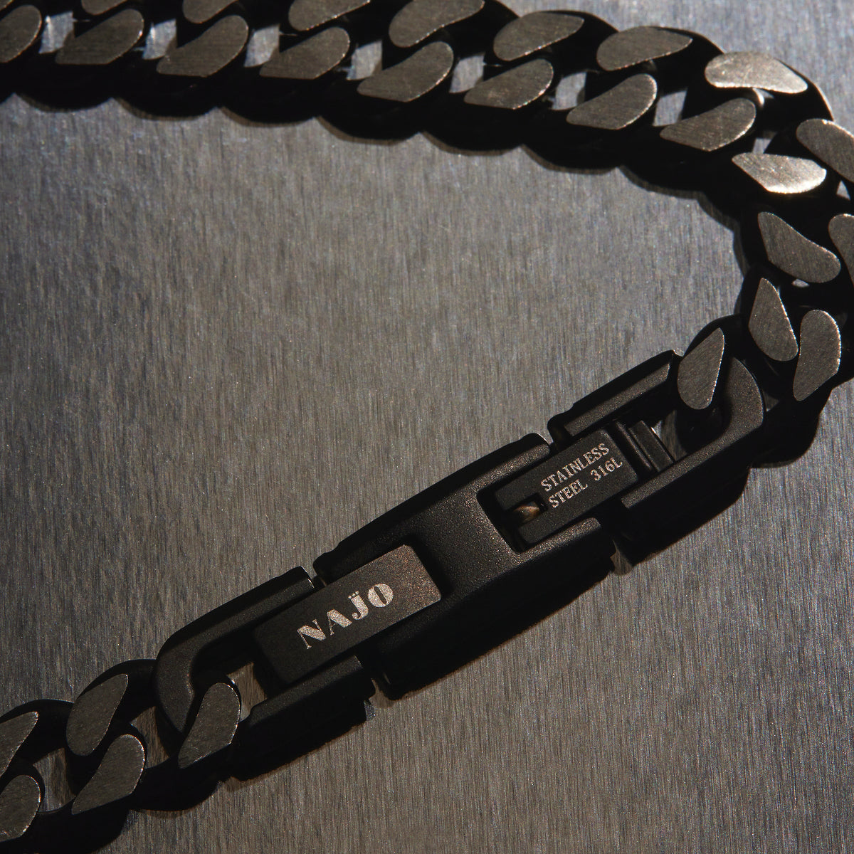 Nero Men’s Steel Curb Chain Bracelet (Bold)
