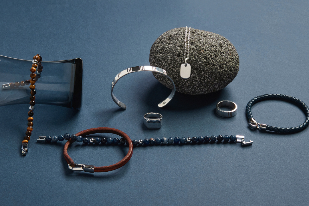 A Timeless Bond | Father's Day Gift Guide