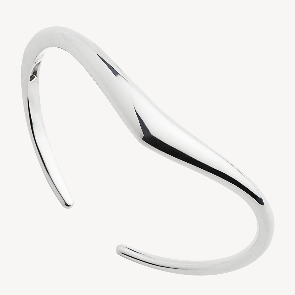 La Muse Hinged Cuff
