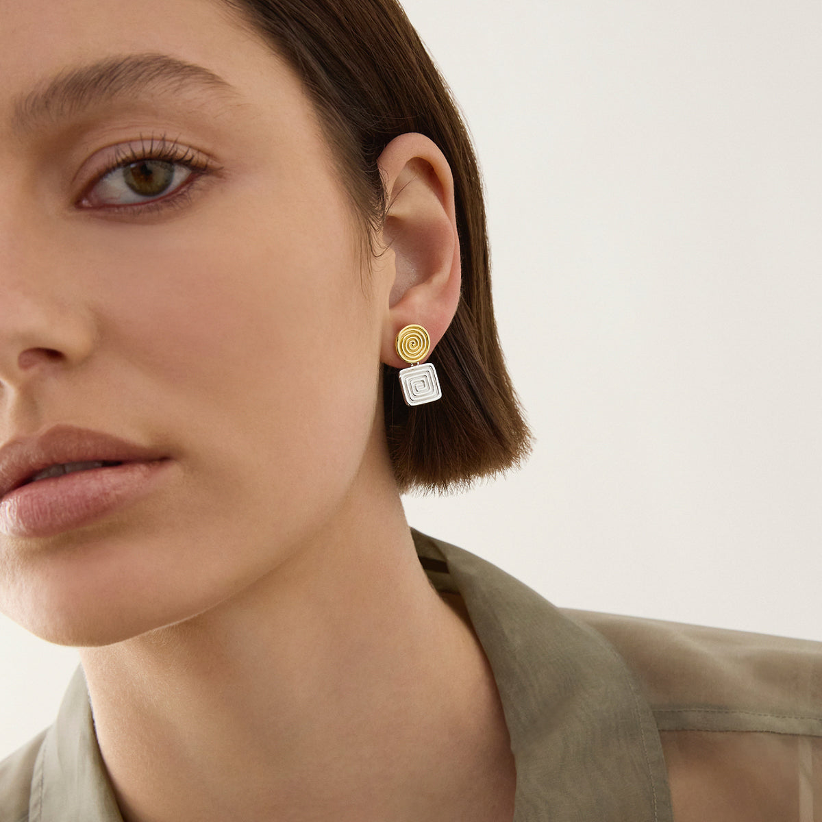 Labyrinthe Two-Tone Earrings