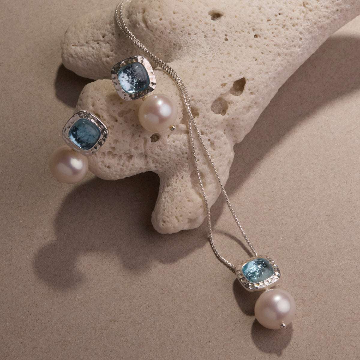 Blue Lagoon Pearl Earrings