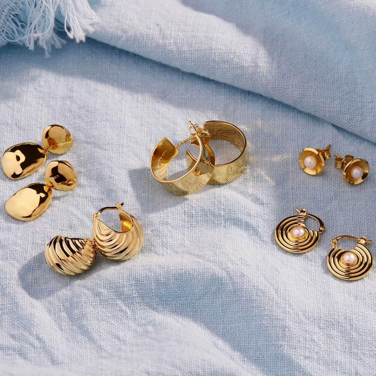 Capri Pearl Earrings