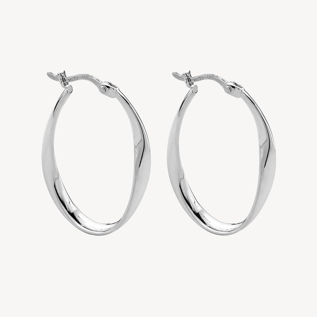 Sterling Silver Cinta Hoop